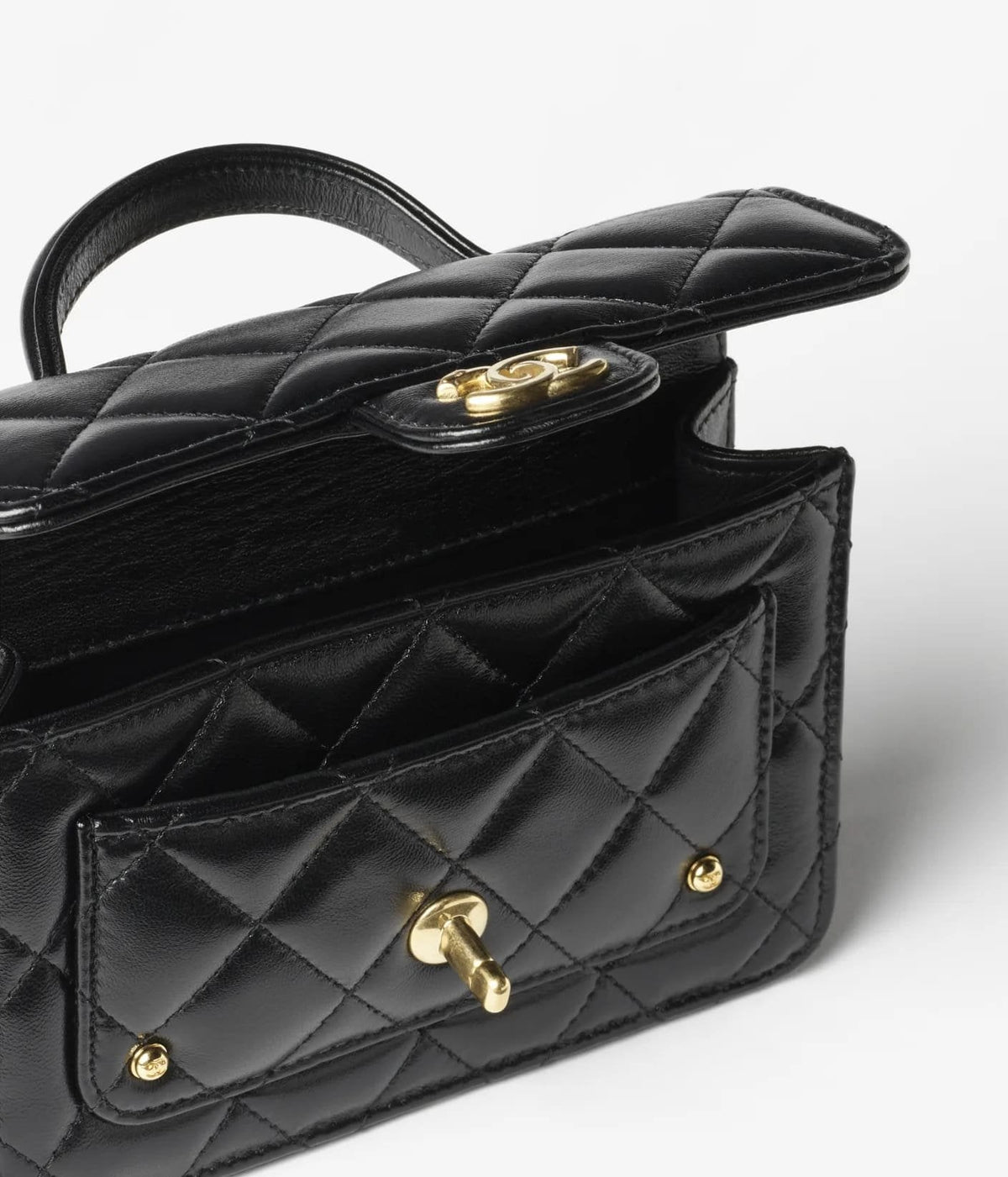 Chanel Clutch with chain