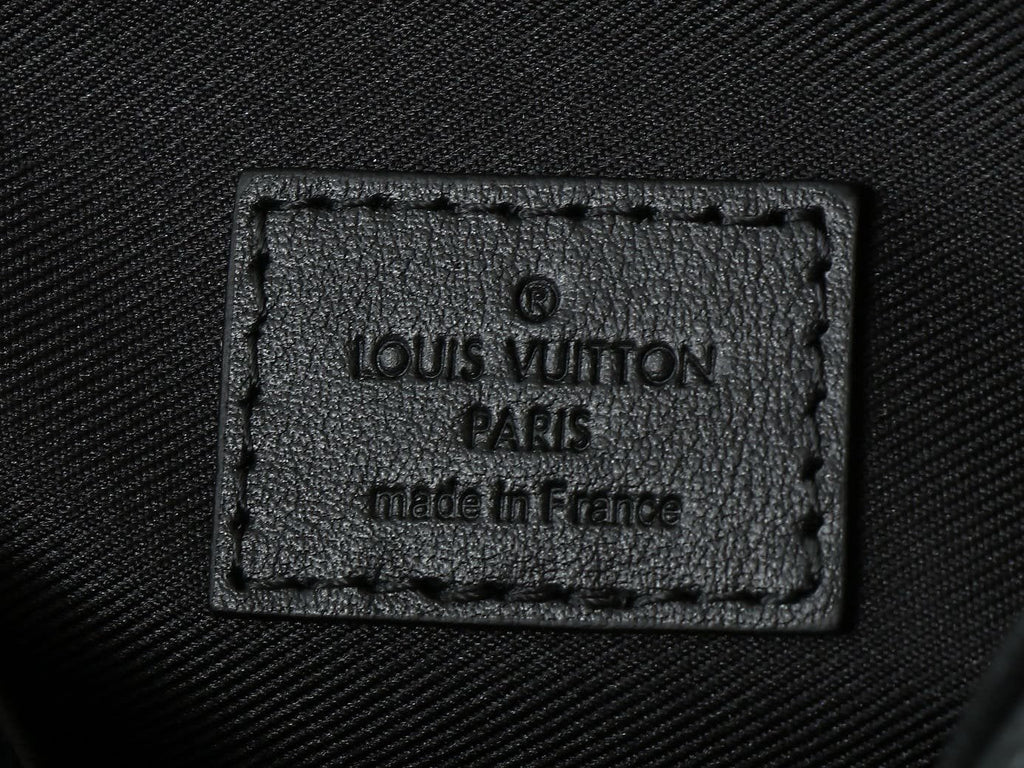 Louis Vuitton M12518 Getaway Messenger