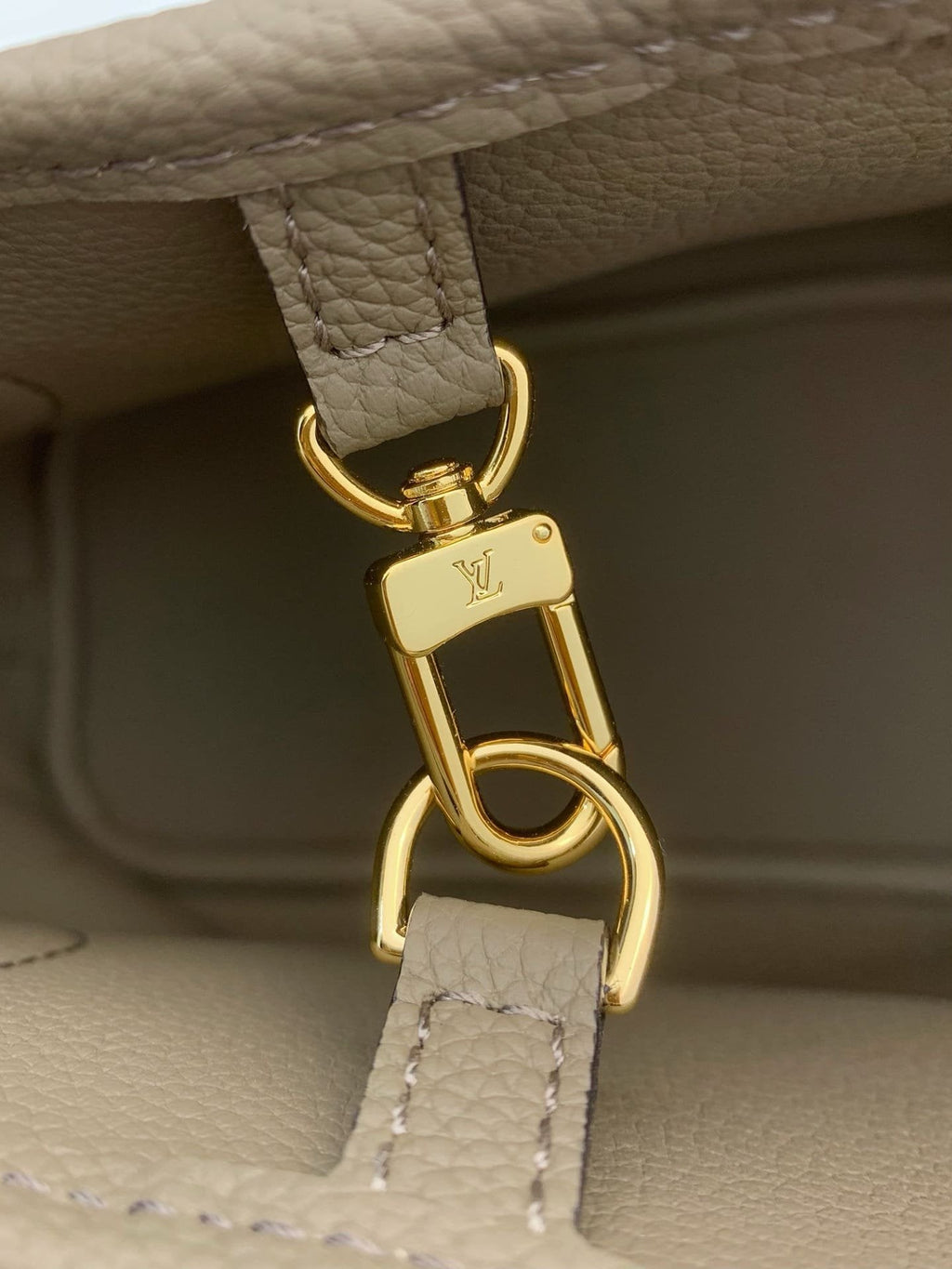 Louis Vuitton M12109 Neverfull Bandoulière Inside Out BB (top quality)
